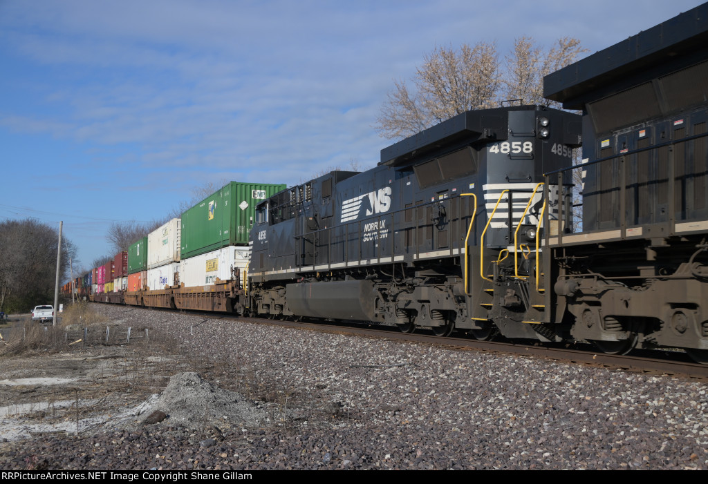 NS 4858 Roster shot